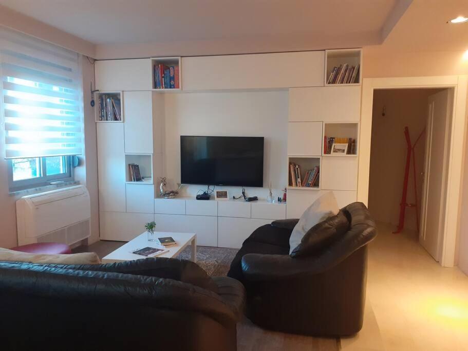 Lake View Apartment Tiran Dış mekan fotoğraf
